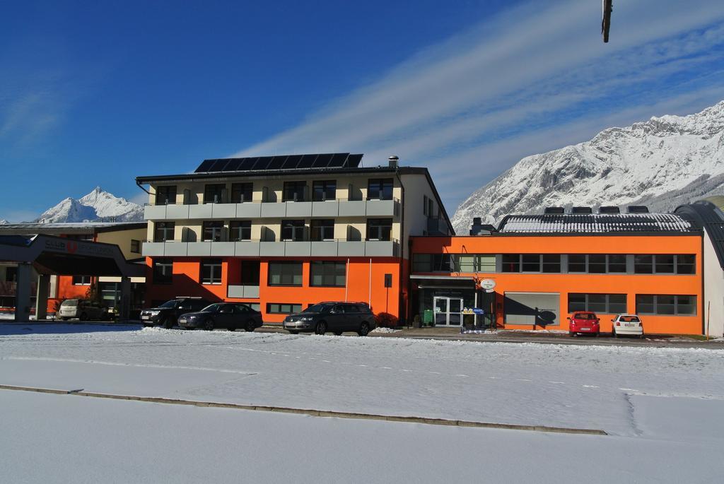 Sportsarea Grimming Bed & Breakfast Niederöblarn Exterior foto