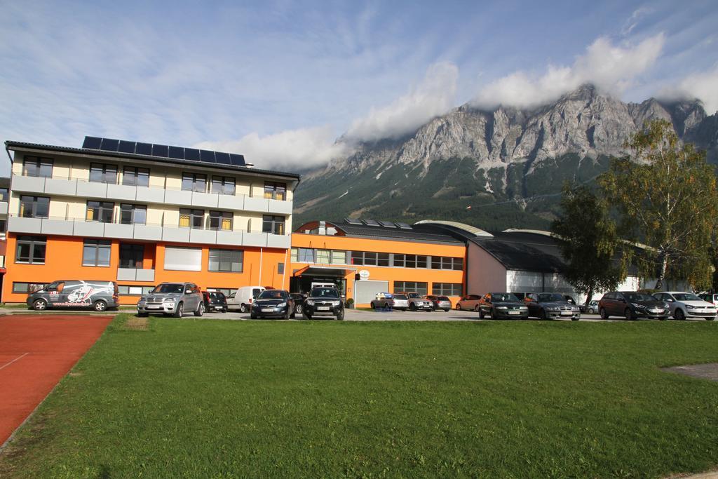 Sportsarea Grimming Bed & Breakfast Niederöblarn Exterior foto